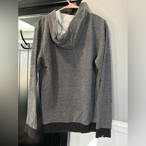 DC dark grey /black men’s hoodie - Picture 6 of 6